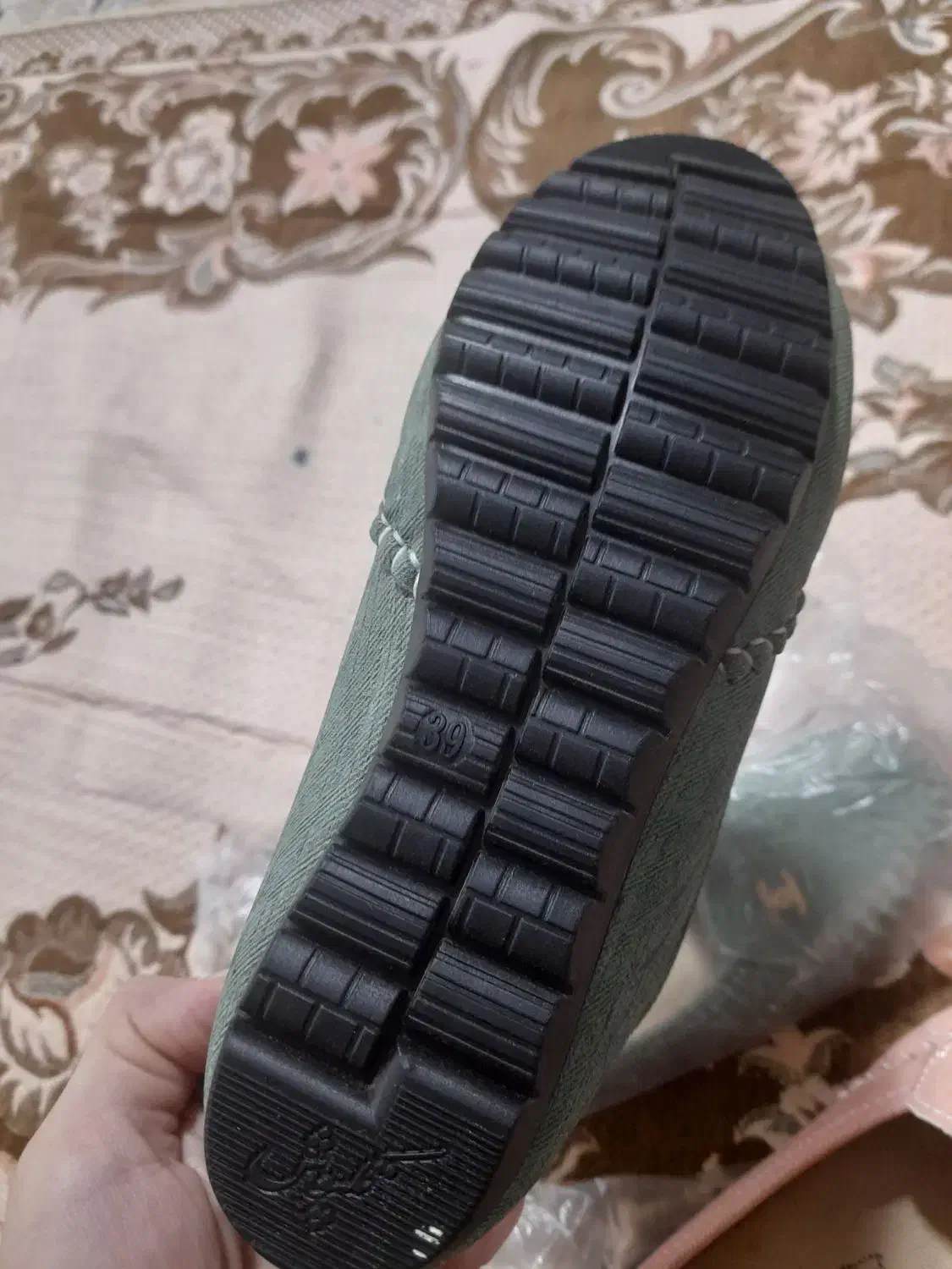 فروش دو جفت کفش سایز ۳۹ نونو|کیف، کفش، کمربند|نورآباد, |دیوار