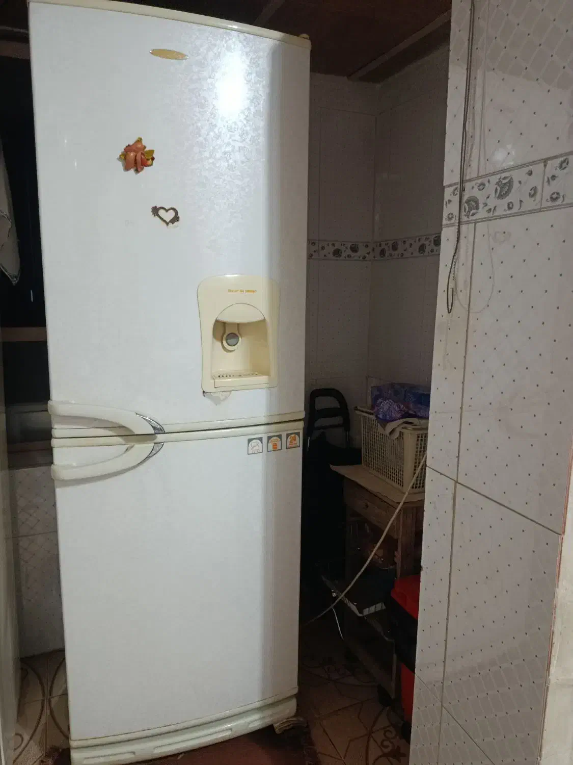 دوتا یخچال فیریزسفیدونقره ای|یخچال و فریزر|شهرکرد, |دیوار