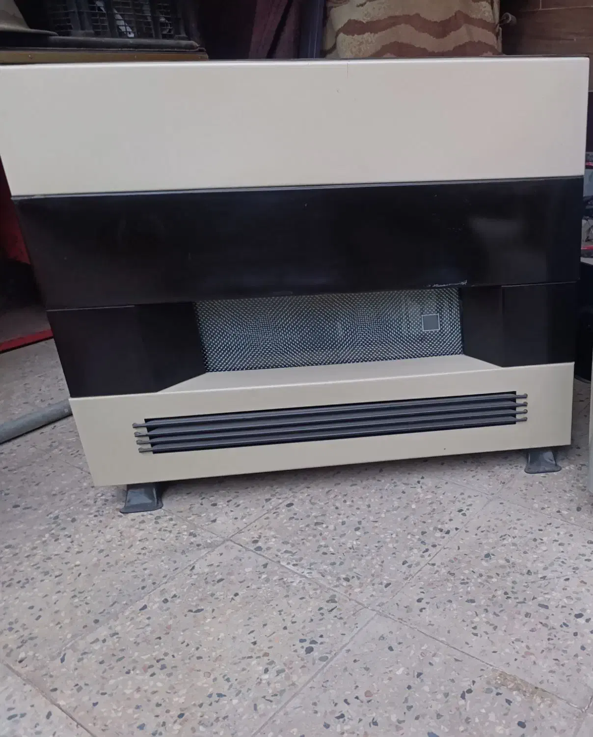 وسایل منزل|اجاق گاز و لوازم برقی پختوپز|مبارکه, |دیوار