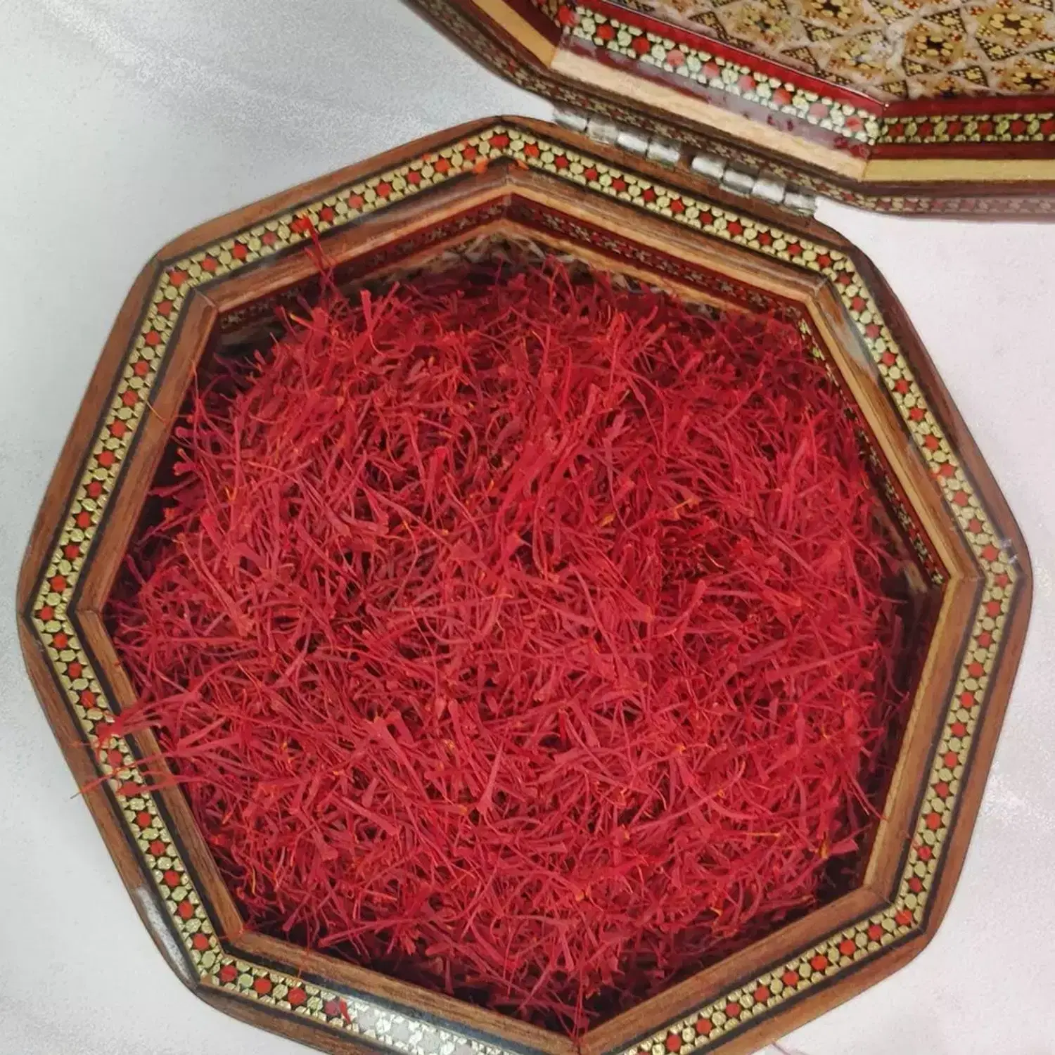 زعفران سوپرنگین صادراتی|خوردنی و آشامیدنی|تهران, باغ فیض|دیوار