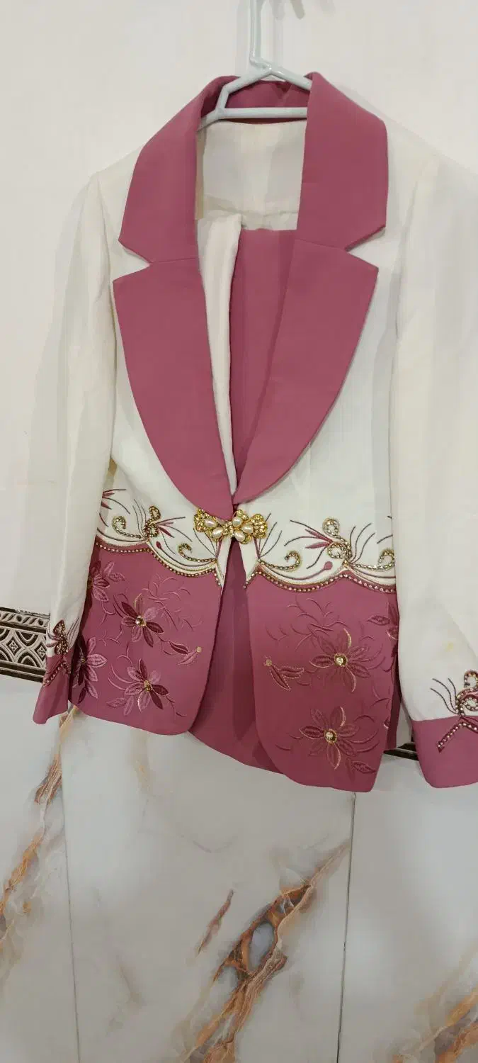 کت دامن شیک|لباس|شیروان (لرستان), |دیوار