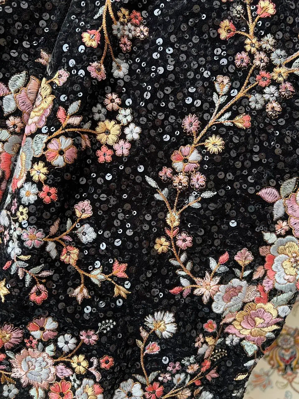 مانتو مجلسی سوزندوزی|لباس|فردوس (خراسان), |دیوار