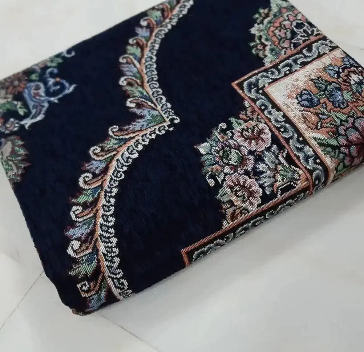 روفرشی در حد|روفرشی|شهریار, شهریار|دیوار