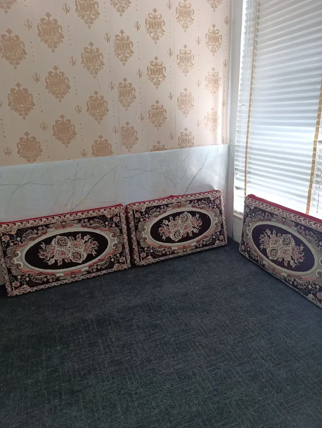 وسایل منزل دست دوم در حد نو با قیمت توافقی|حراج|کازرون, |دیوار