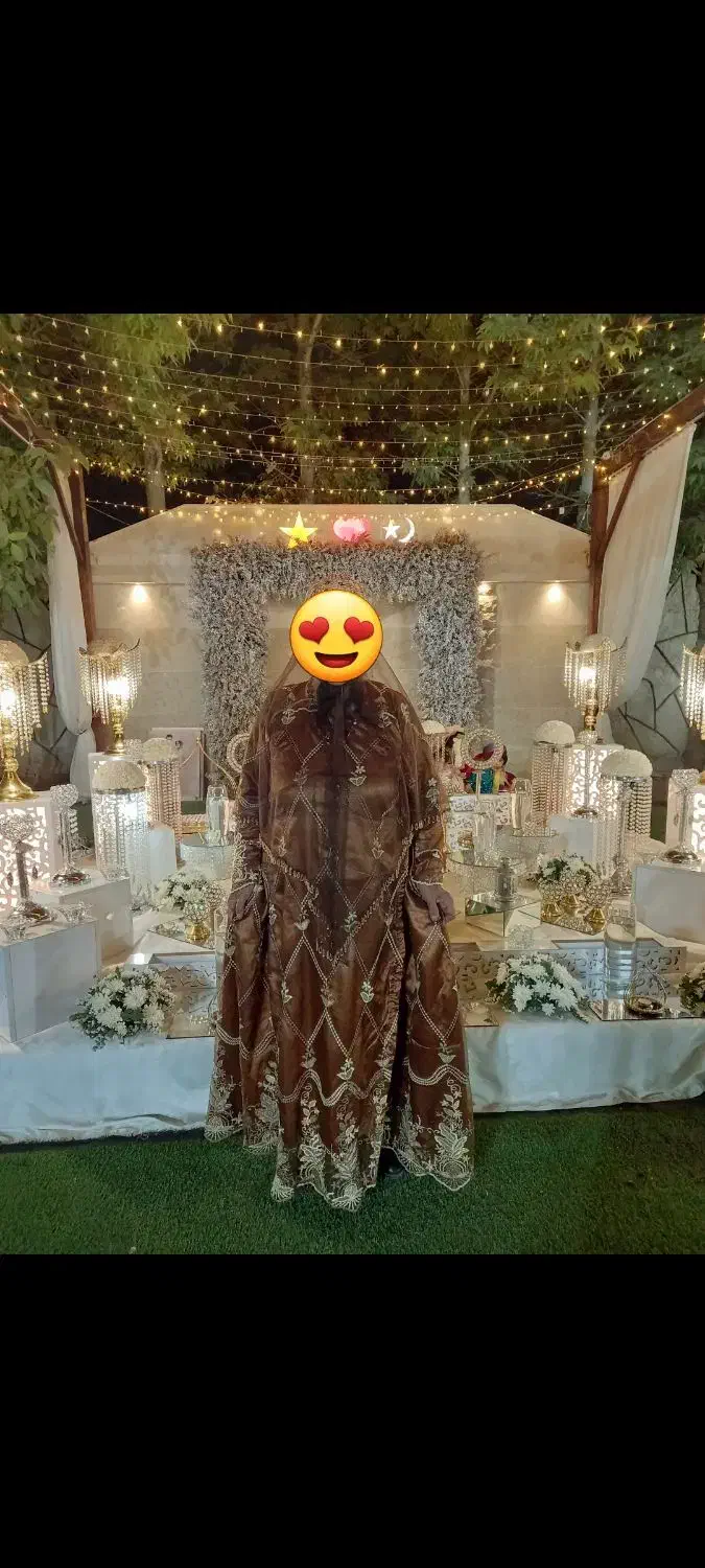 لباس محلی|لباس|مرودشت, مسکن مهرگان|دیوار