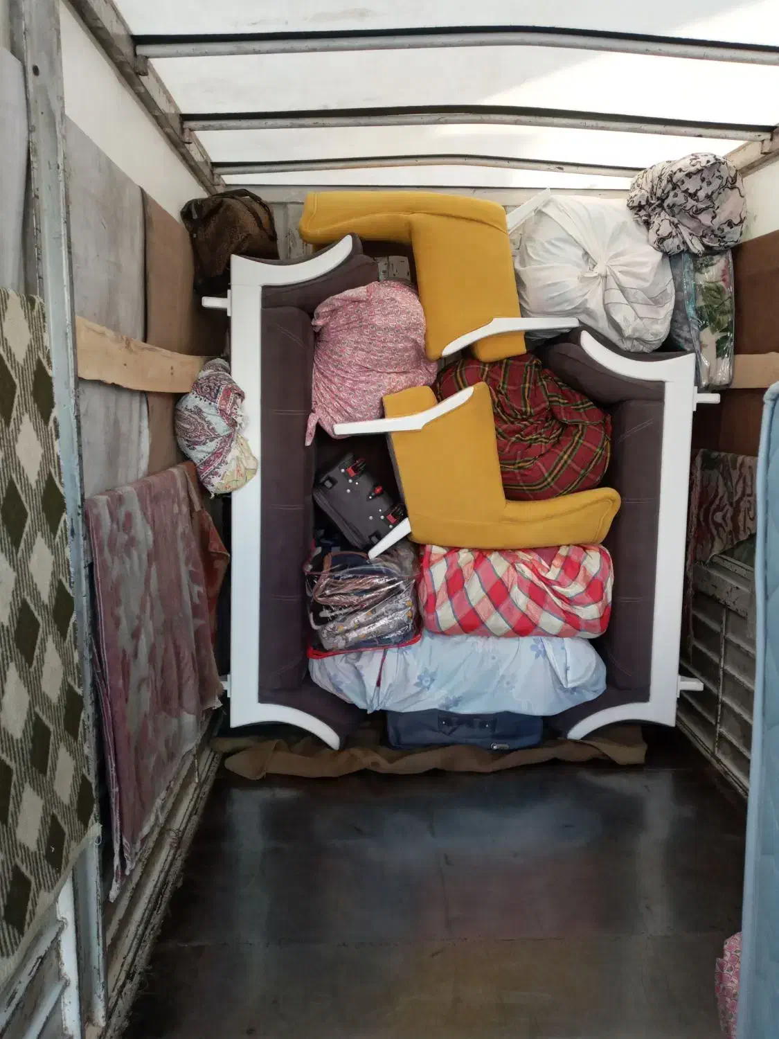 باربری اطلس ،جابه جایی اثاثیه با کارگر ماهر|خدمات حمل و نقل|بیرجند, |دیوار