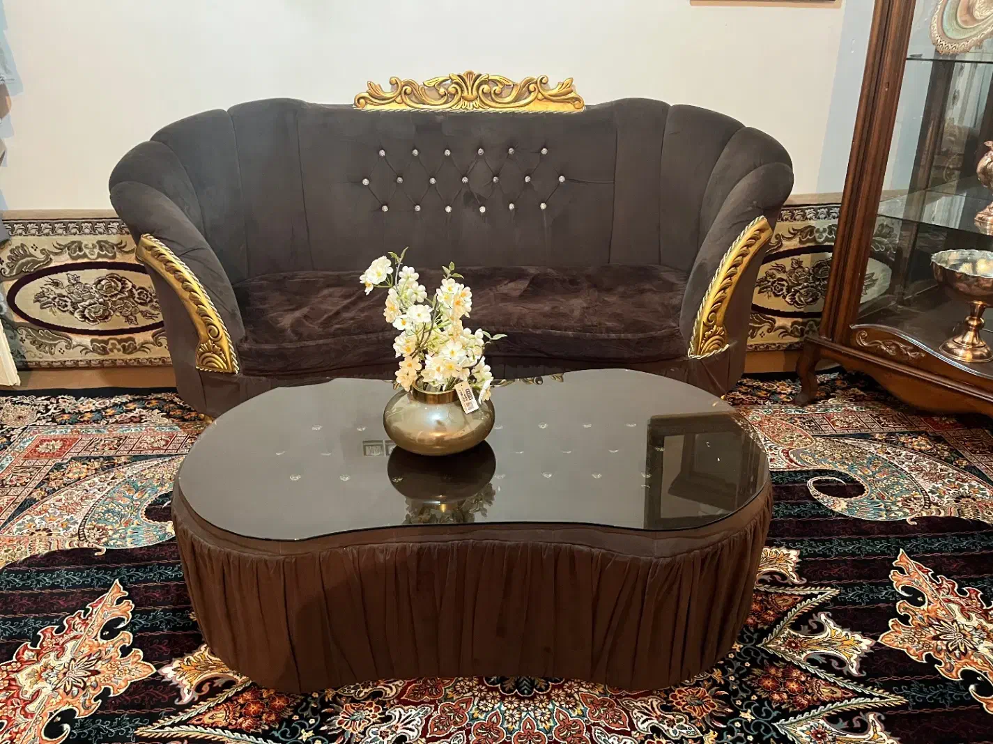 مبل ۹ نفره  با بوفه|مبلمان خانگی و میز عسلی|قزوین, |دیوار