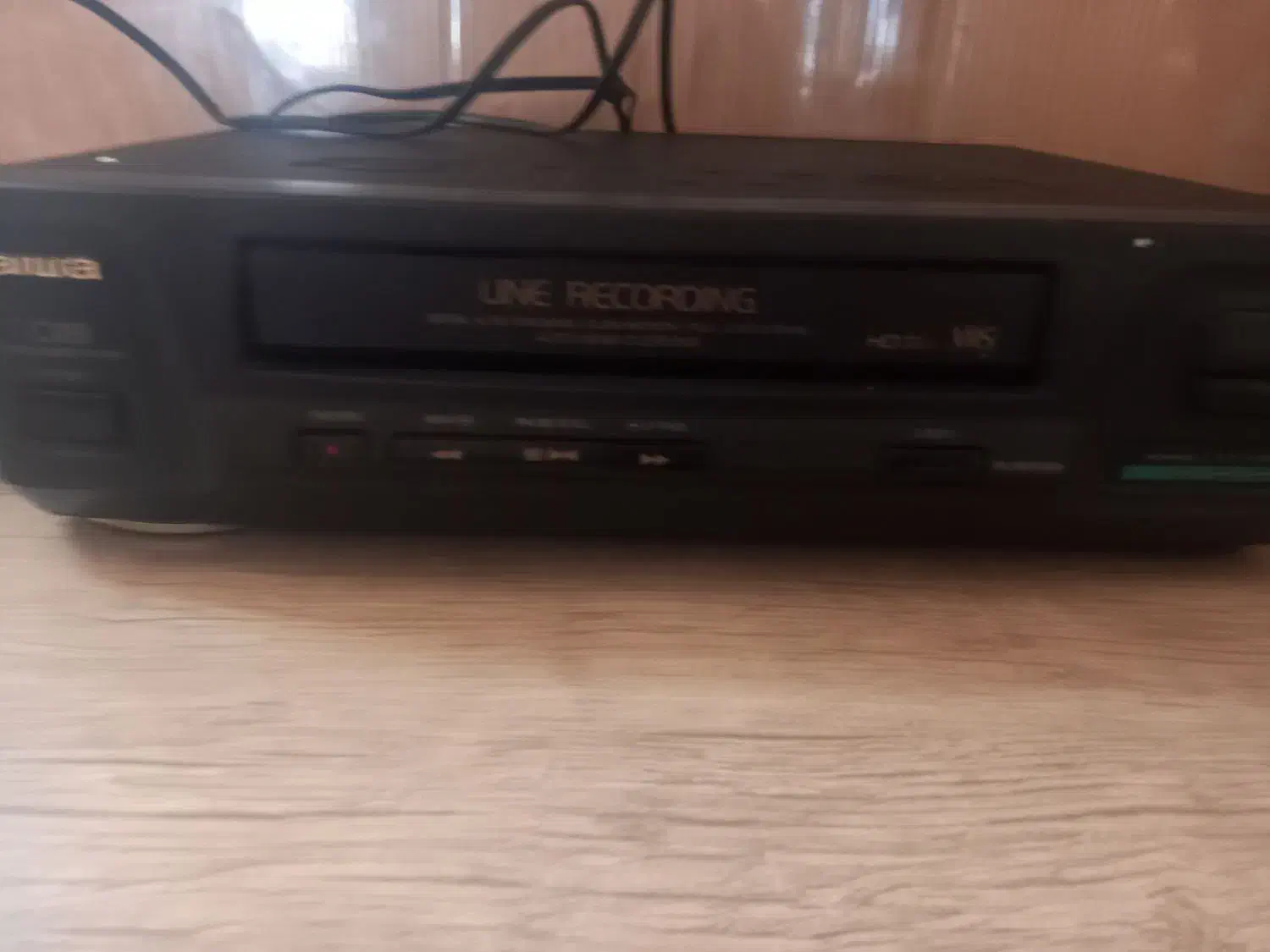 دست گاه ودیو قدیمی|پخشکننده DVD و ویدیو|مهریز, |دیوار