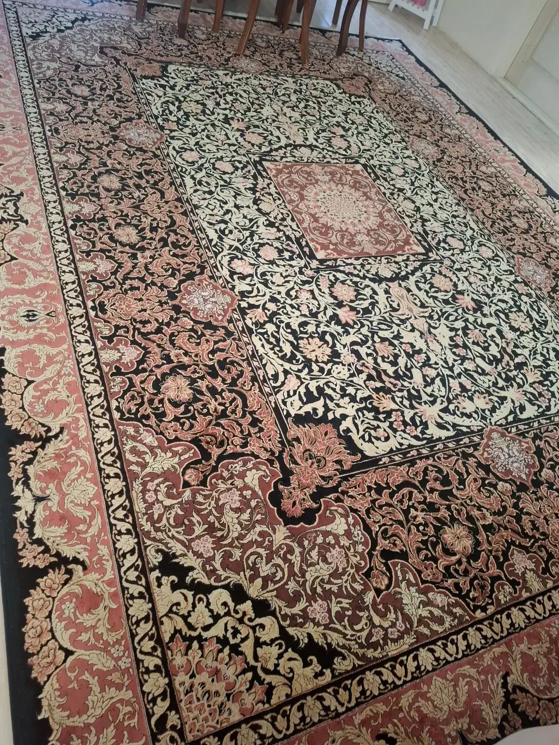 فرش ۱۲ متری فرهی|فرش|ساوه, |دیوار