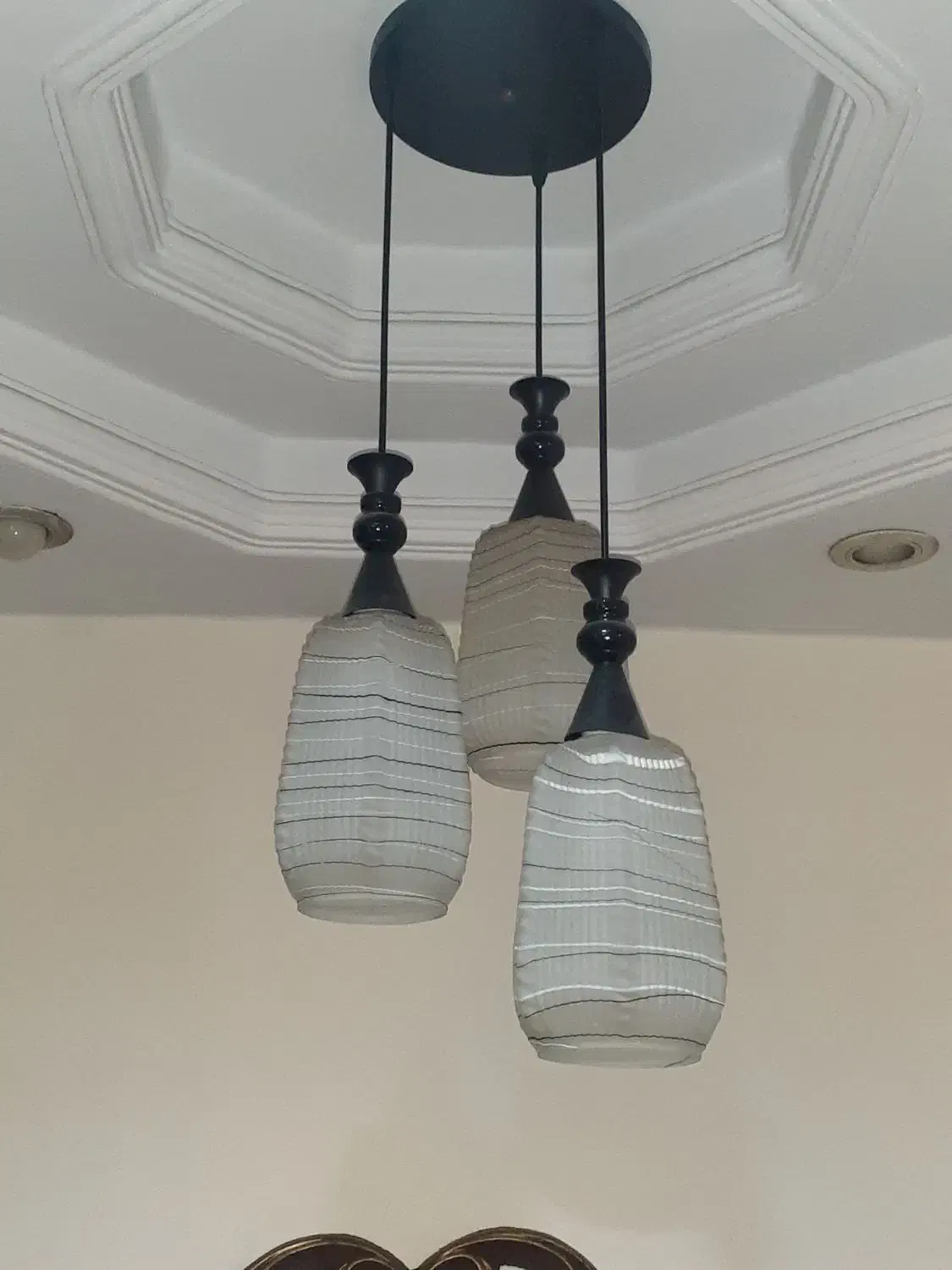 لوستر سه شاخه|لوستر و چراغ آویز|تهران, زرگنده|دیوار