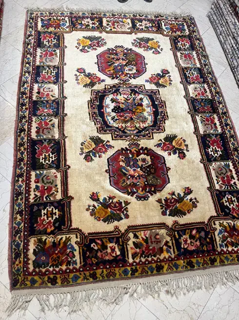 ۴ متری بختیاری|فرش|تهران, سعادت‌آباد|دیوار