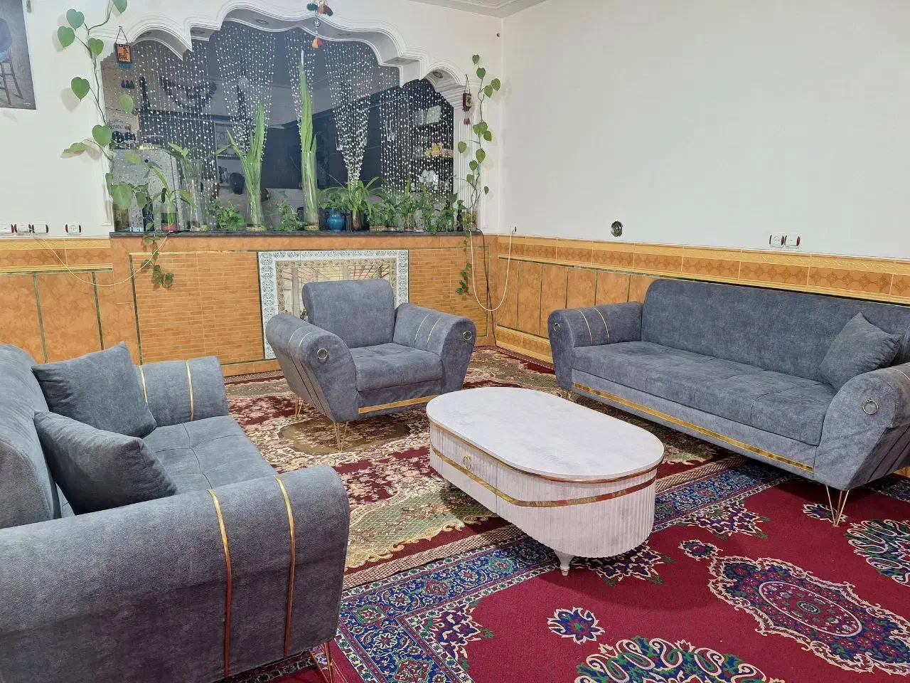 سرویس مبل 6 نفره|مبلمان خانگی و میز عسلی|شیراز, نصر|دیوار