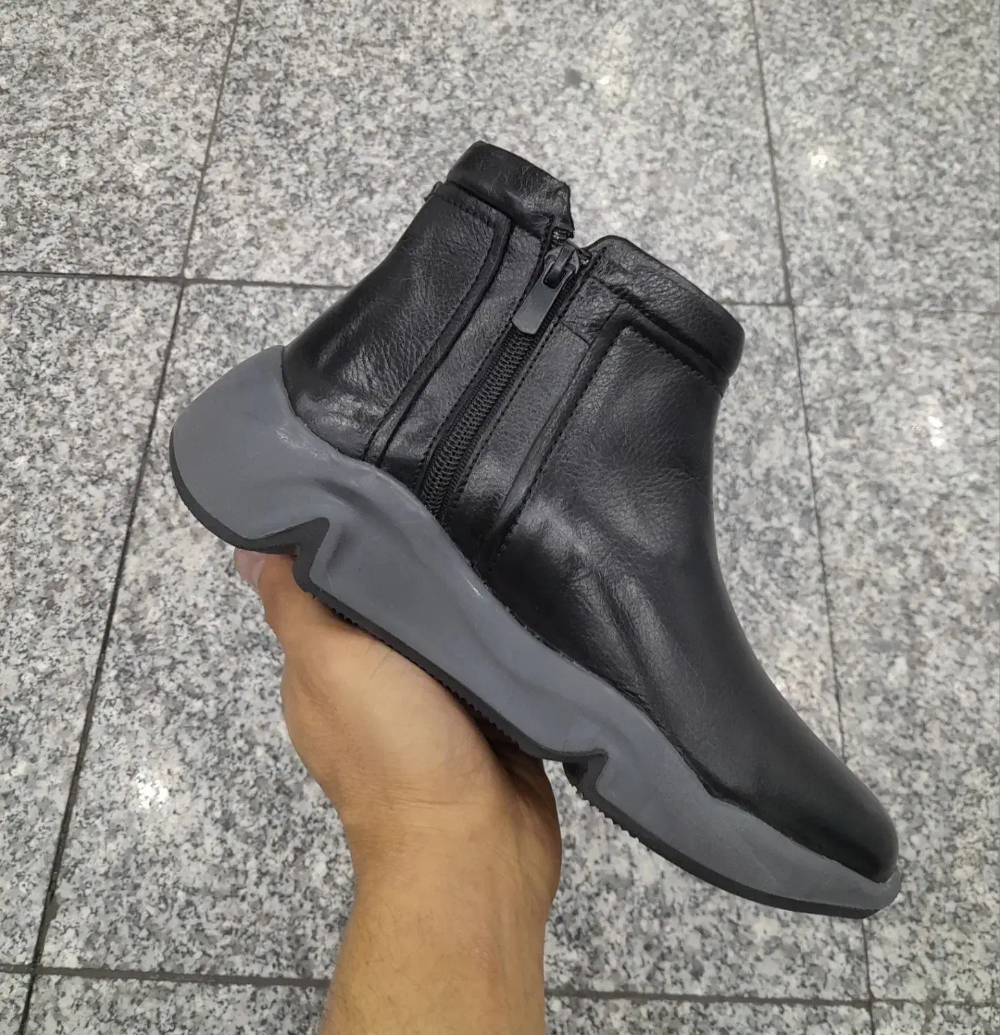 کفش محسن نیم بوت زنانه اسپرت چرم طبیعی گاوی کد۳۳۵|کیف، کفش، کمربند|تهران, فردوس|دیوار