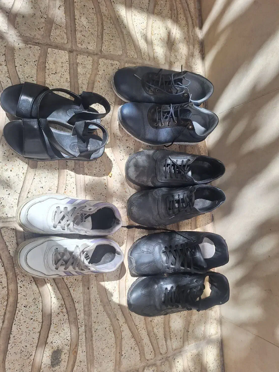 کتانی و کفش بزرگانه سایز ۴۰ بچگانه ۳۲|کیف، کفش، کمربند|زنجان, |دیوار