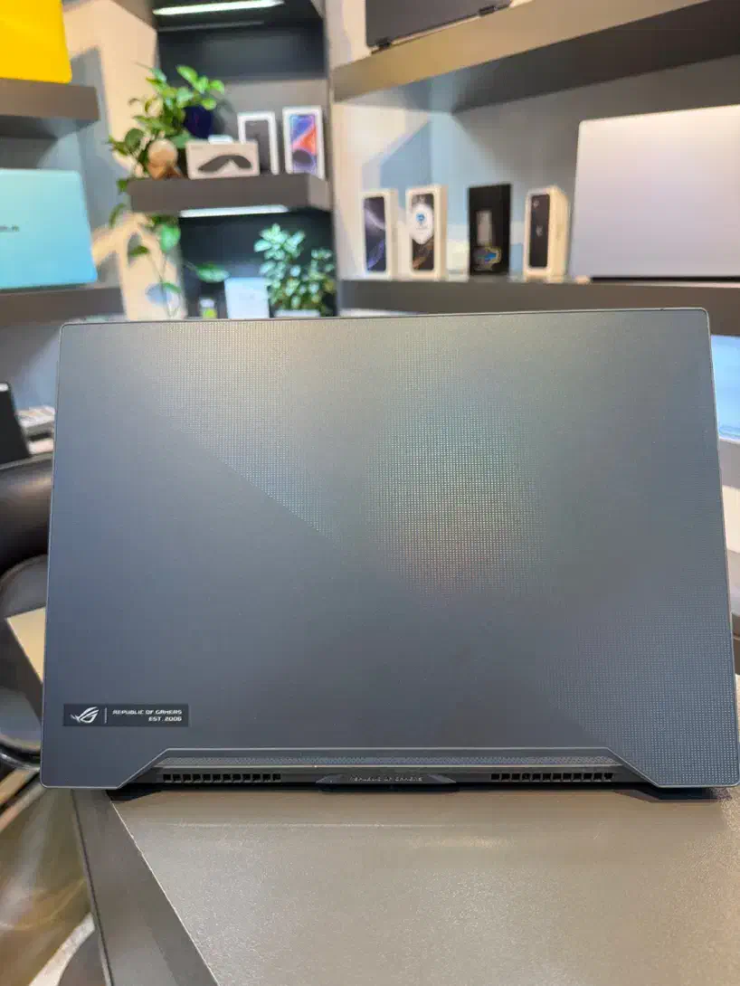 Asus Rog zephyrus|رایانه همراه|شیراز, ملاصدرا|دیوار