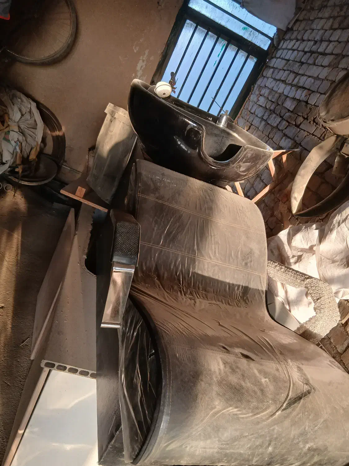 چرخ لاری قدیمی و سر شور آسایشگاهی و بخاری و یخجال|یخچال و فریزر|برخوار, |دیوار