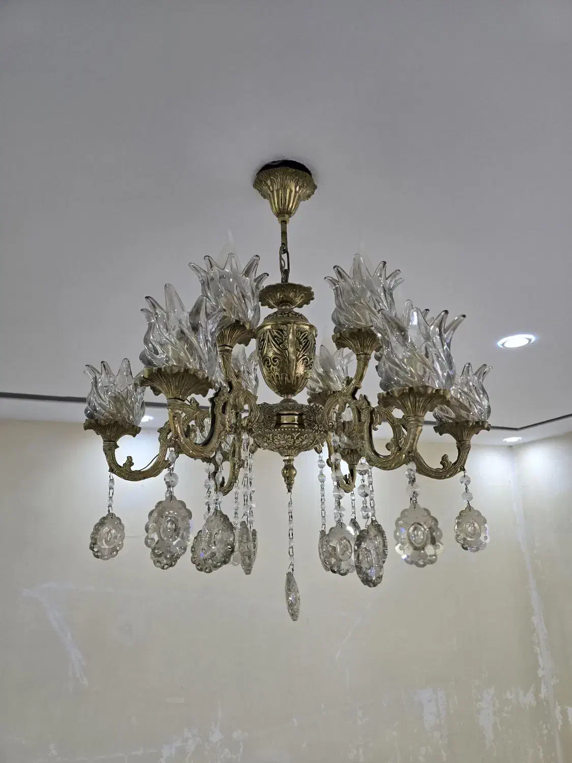 لوستر برنجی|لوستر و چراغ آویز|شهریار, یوسف آباد صیرفی|دیوار