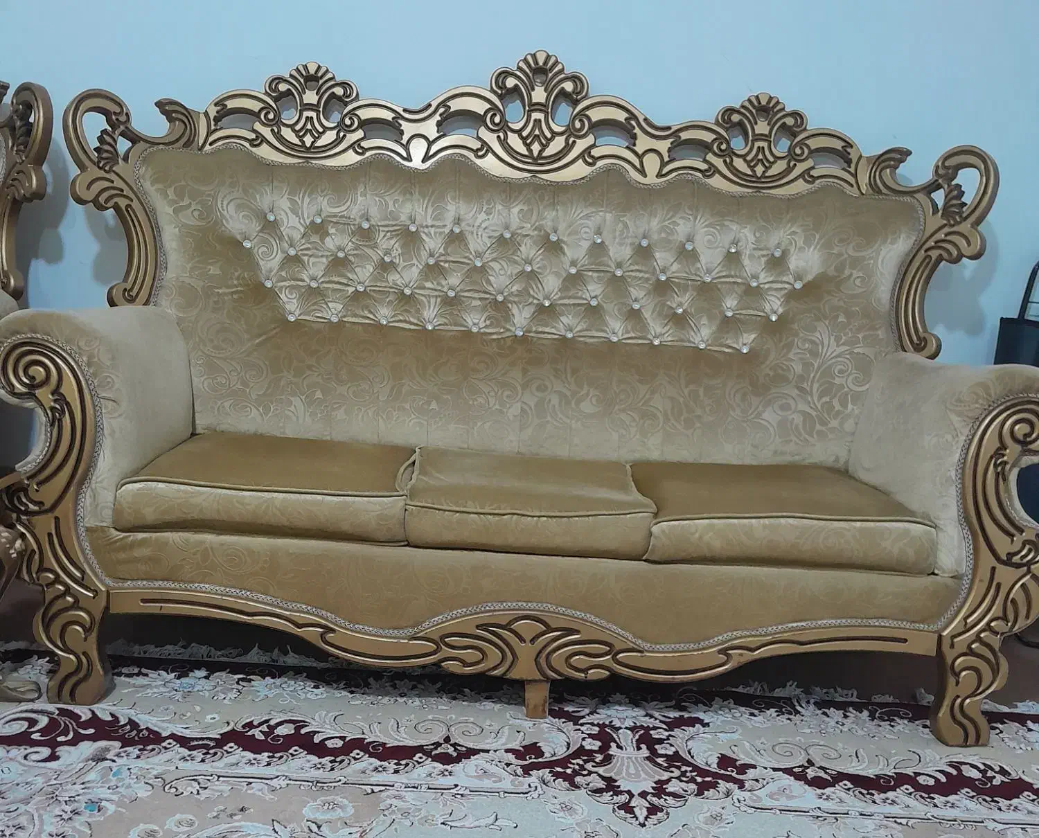 مبل سلطنتی ، راحتی ، کلاسیک|مبلمان خانگی و میز عسلی|تبریز, |دیوار