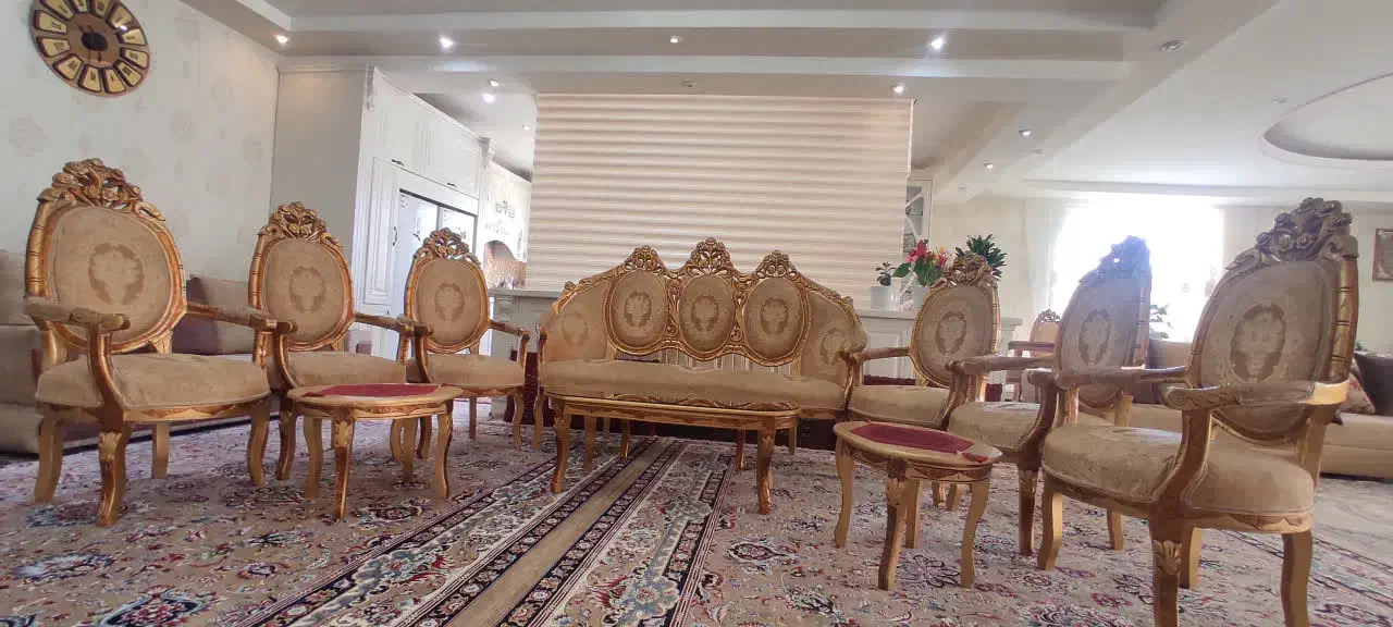 مبل سلطنتی شیک|مبلمان خانگی و میز عسلی|سبزوار, ولیعصر (نجار آباد)|دیوار