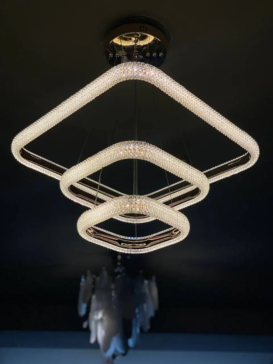 لوستر وارداتی ۹۸۱۷|لوستر و چراغ آویز|قم, دورشهر|دیوار