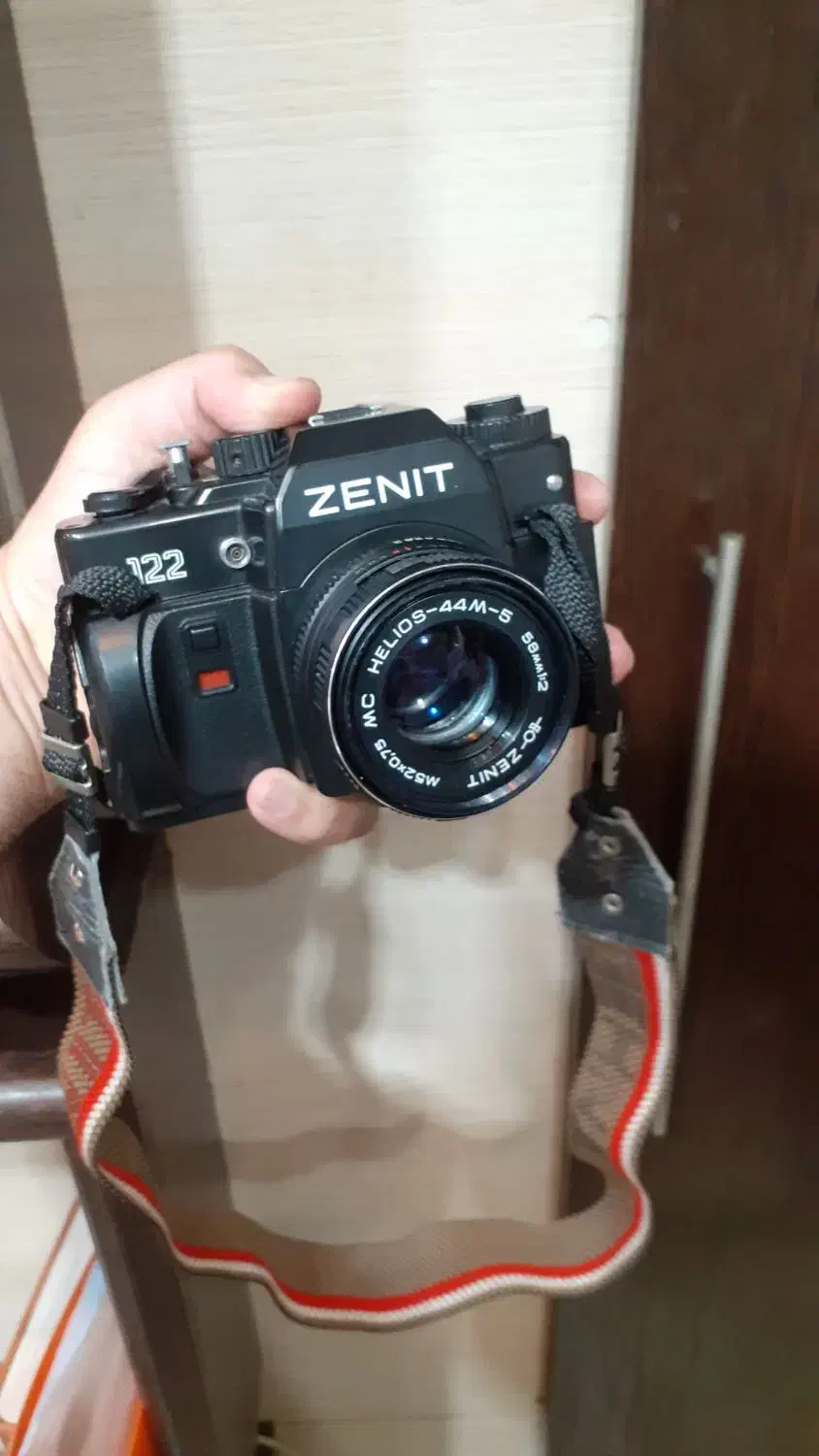 دوربین عکاسی زنیت ۱۲۲|دوربین عکاسی و فیلم‌برداری|شیراز, زند|دیوار