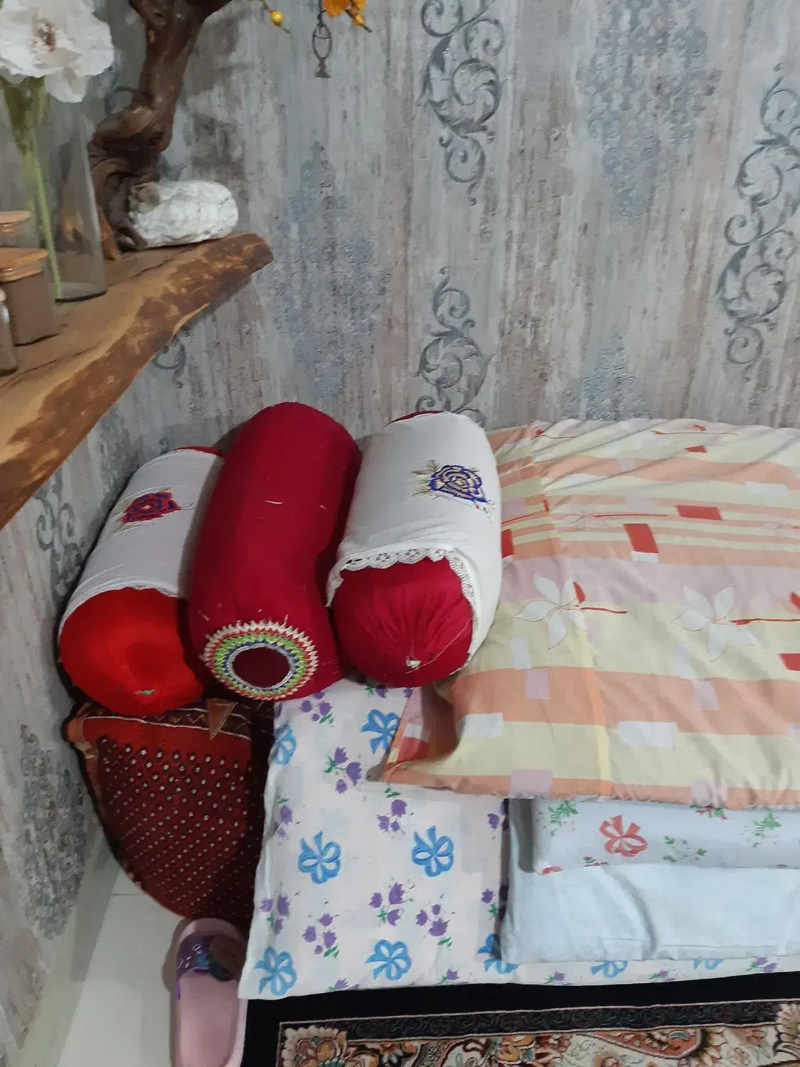 تشک پنبه ایی|رختخواب، بالش، پتو|شیراز, فرگاز|دیوار