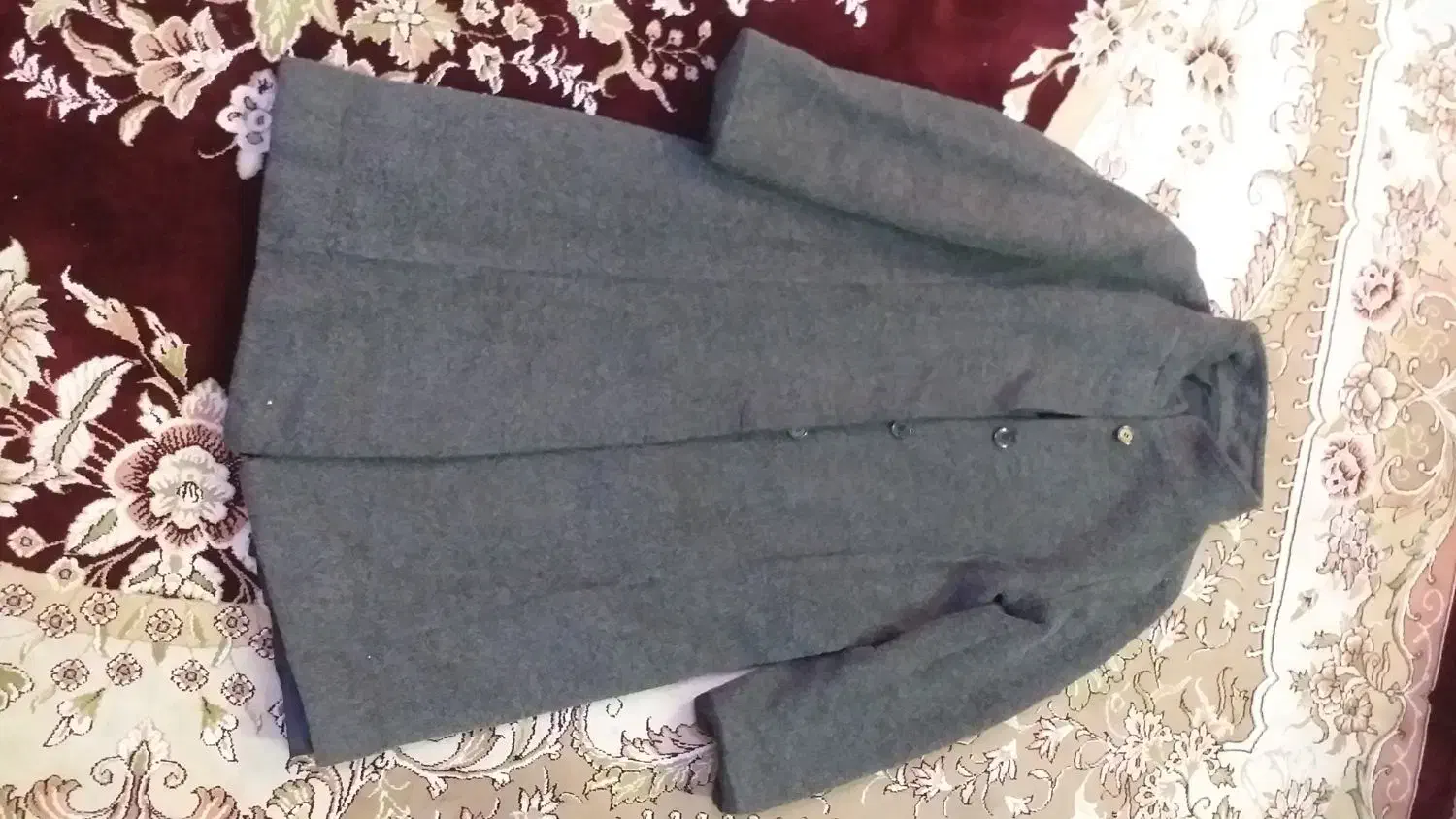 تعداد زیادی کاپشن و پالتو پسرانه دخترانه|حراج|تبریز, |دیوار