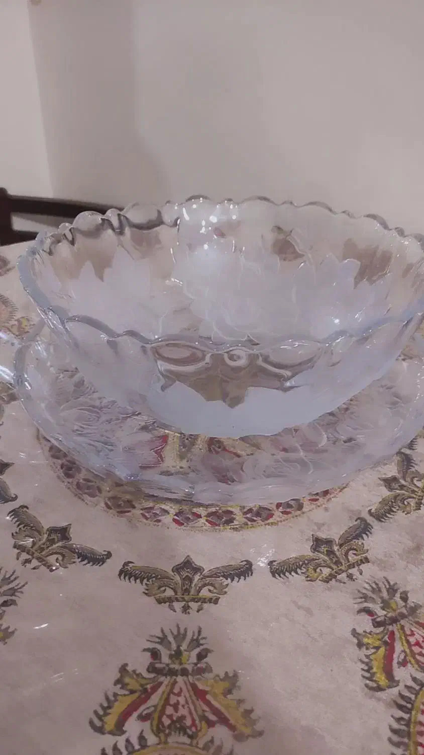 کاسه و بشقاب پذیرایی کریستال ژاپن طرح گل یخ|ظروف سرو و پذیرایی|تهران, وحیدیه|دیوار