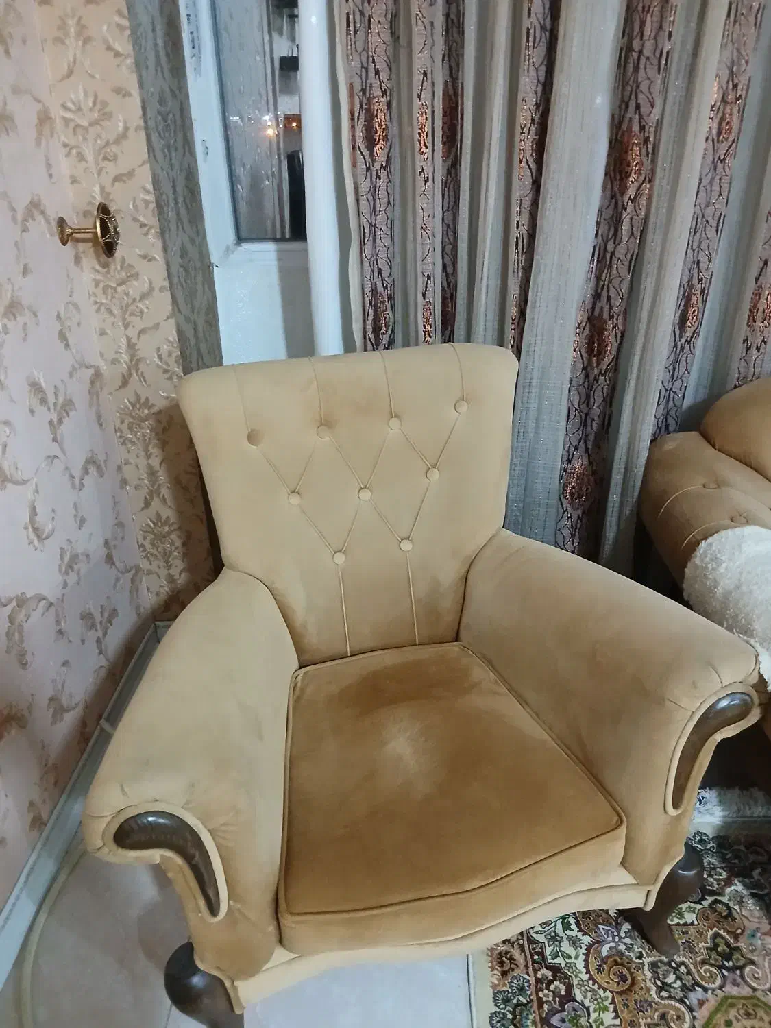 مبلمان چستر|مبلمان خانگی و میز عسلی|لنجان, |دیوار