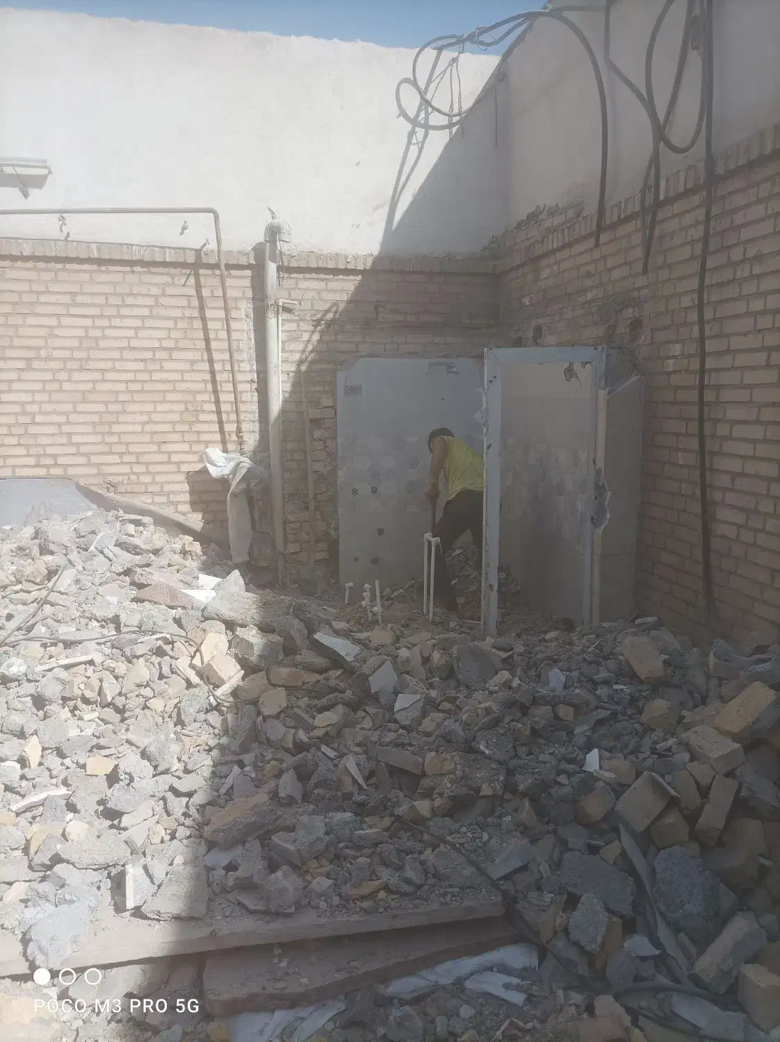 تخریب و کنده کاری و بازسازی|خدمات پیشه و مهارت|بهارستان, |دیوار