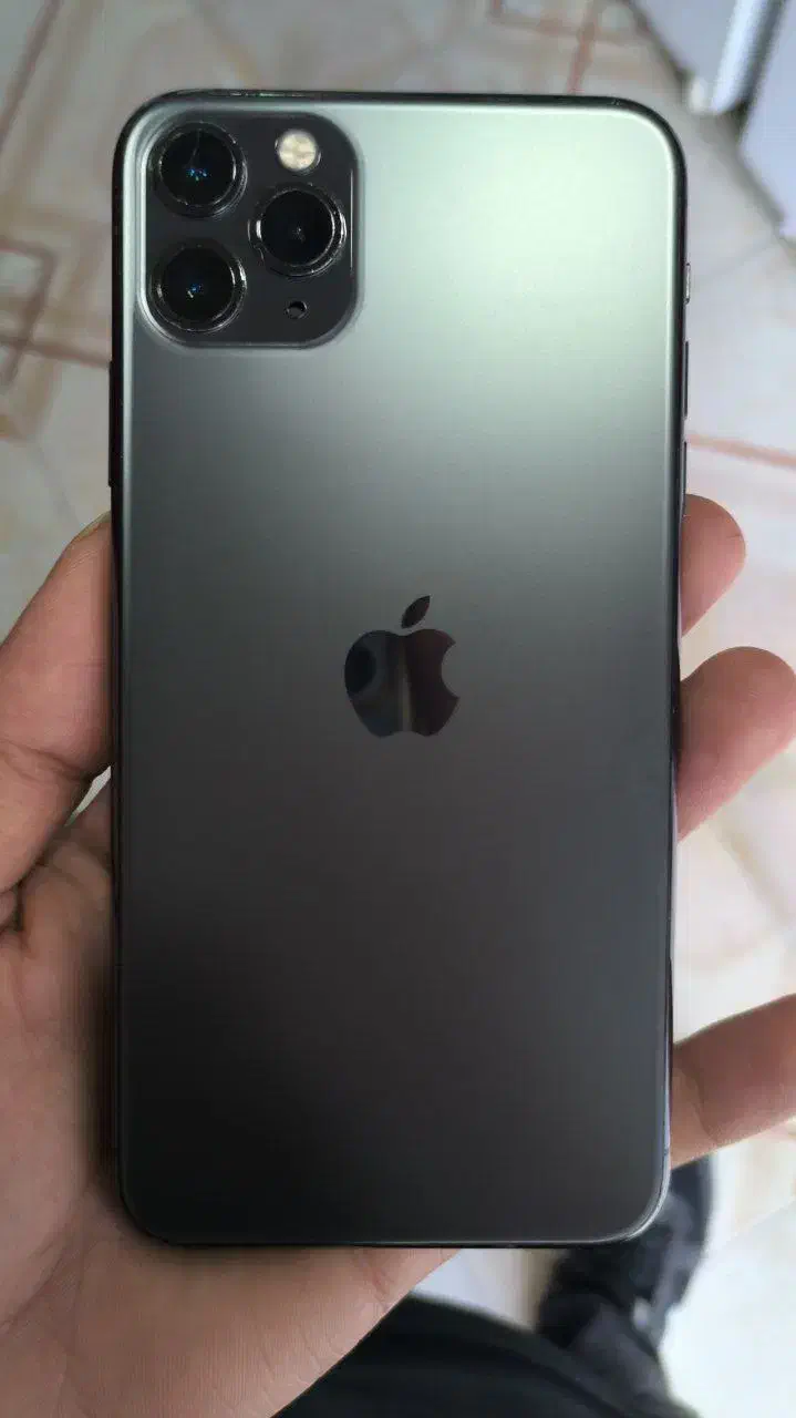 iPhone 11 pro max 64 gig|موبایل|آستارا, |دیوار