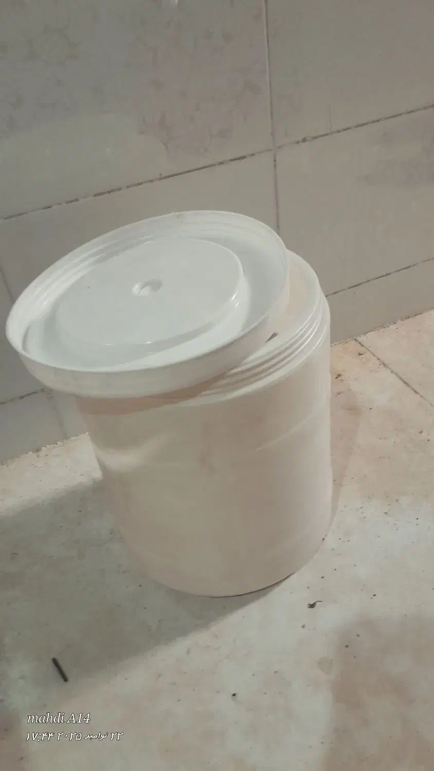 ظروف پلاستیکی|ظروف نگهدارنده، پلاستیکی، یک‌بارمصرف|مشهد, انقلاب|دیوار