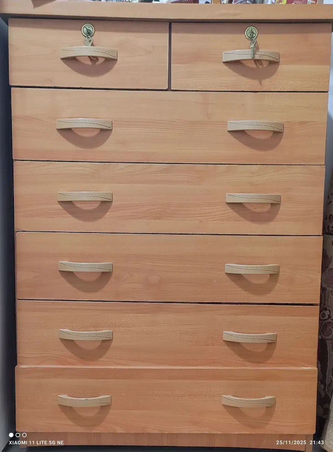 دراور|جاکفشی، کمد، دراور|صومعه‌سرا, |دیوار