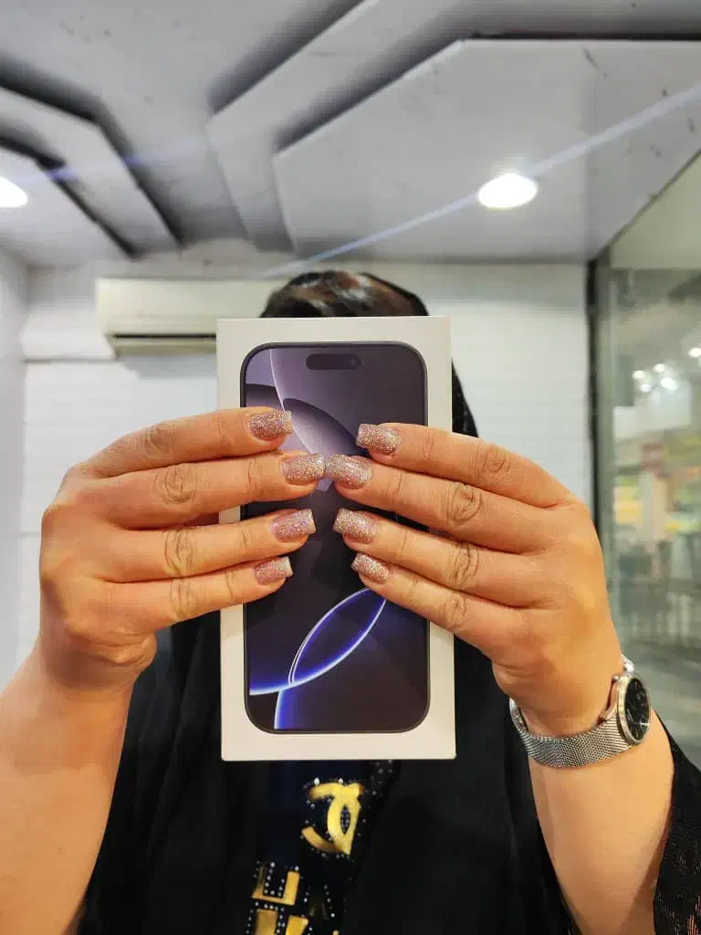 iPhone16pro آکبند باگارانتی پک اصلی دوسیم|موبایل|تهران, جمهوری|دیوار
