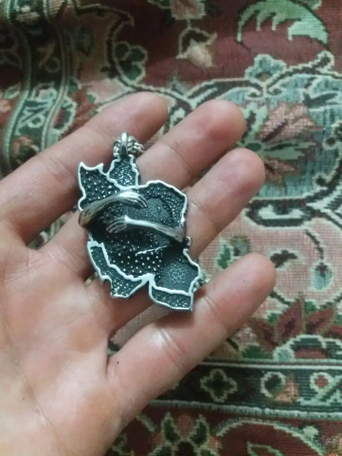 پلاک نقره استیل سیاه قلم نقشه ایران|بدلیجات|قم, باجک سه|دیوار