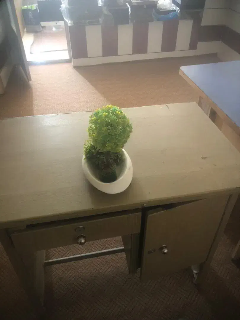 میز تحریر|میز تحریر و کامپیوتر|خمینی‌شهر, |دیوار