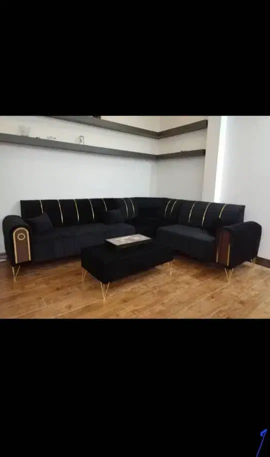 مبل راحتی اله ۷نفره|مبلمان خانگی و میز عسلی|بومهن, |دیوار