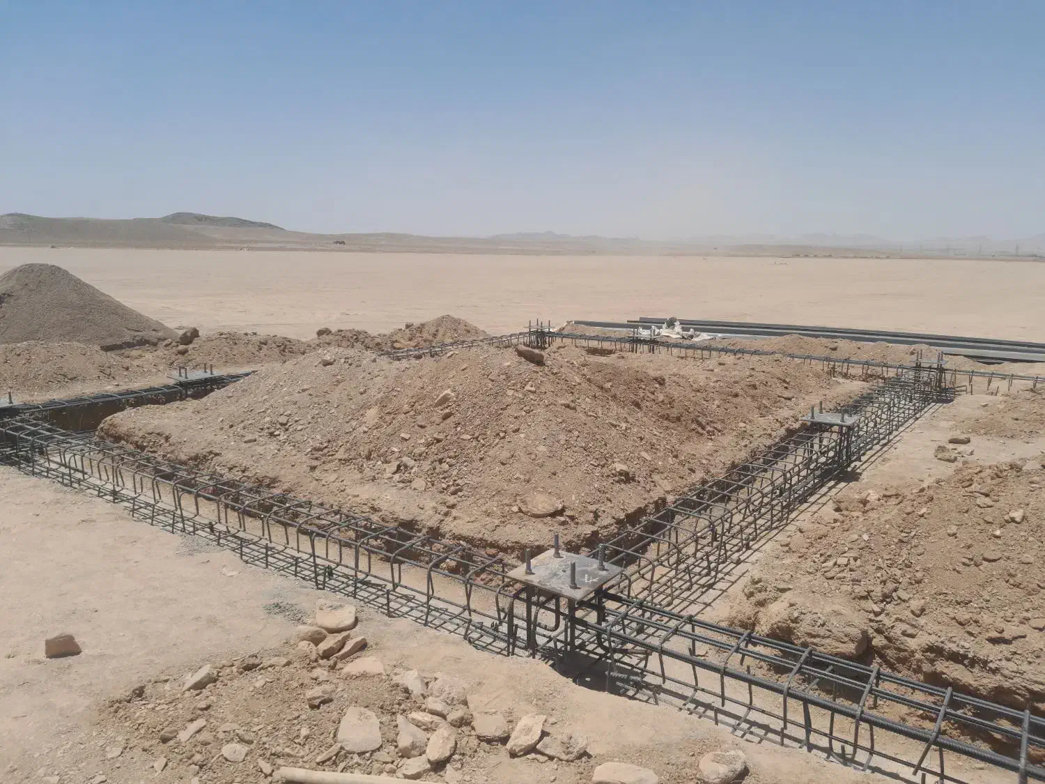 اجرای فونداسیون داخل خارج شهر|خدمات پیشه و مهارت|بیرجند, |دیوار