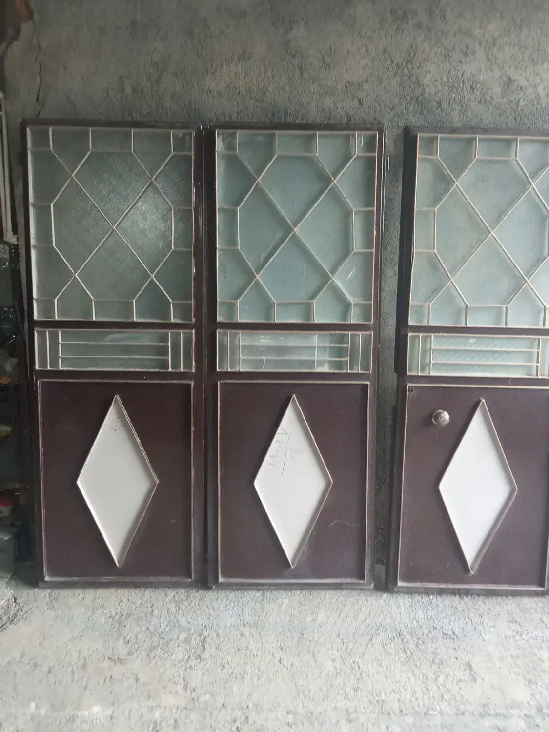 درب‌حیاط ماشین رو  آهن  بدون زنگ زدی و خرابی|مصالح و تجهیزات ساختمان|سنندج, |دیوار