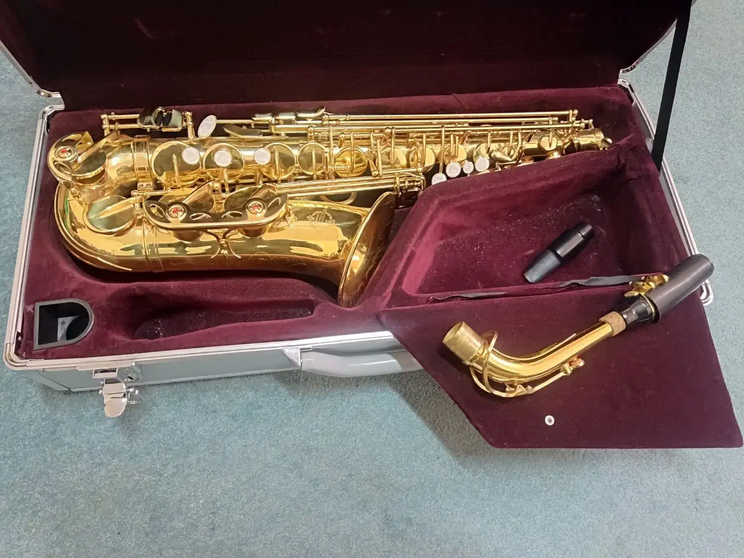 ساکسیفون آلتو|سازهای بادی|تهران, استخر|دیوار