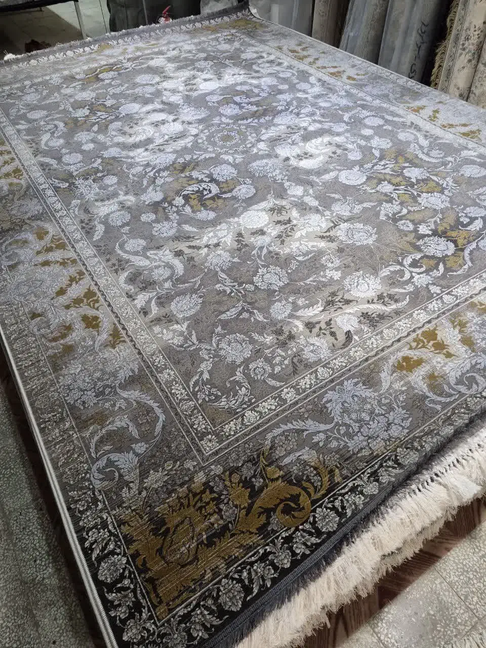 فرش 1200شانه فقط 9میلیون|فرش|آران و بیدگل, |دیوار