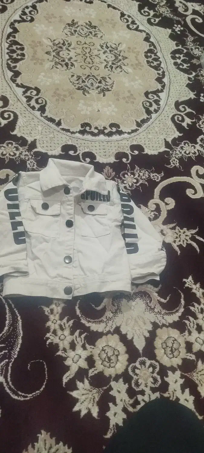 لباس بچگانه|کفش و لباس بچه|شاهین‌شهر, گزبرخوار|دیوار