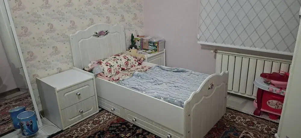 تخت و کمد و پاتختی کودک|تخت و صندلی بچه|پرند, فاز ۳|دیوار