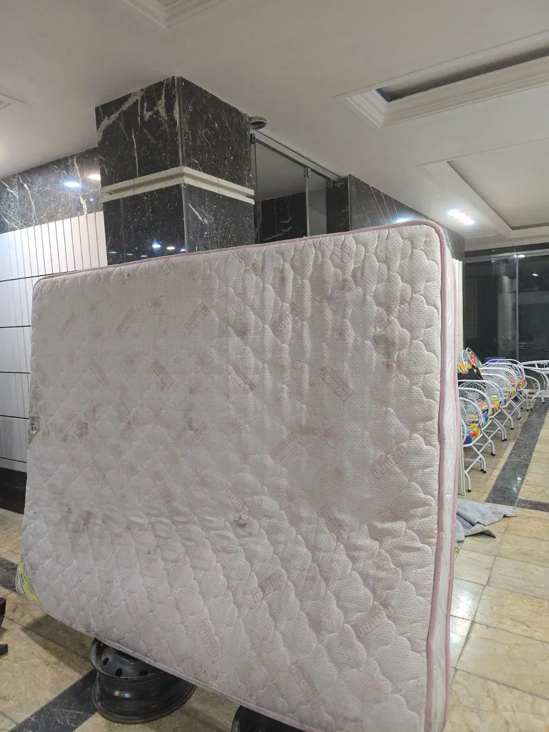 تشک|تشک تختخواب|اراک, |دیوار