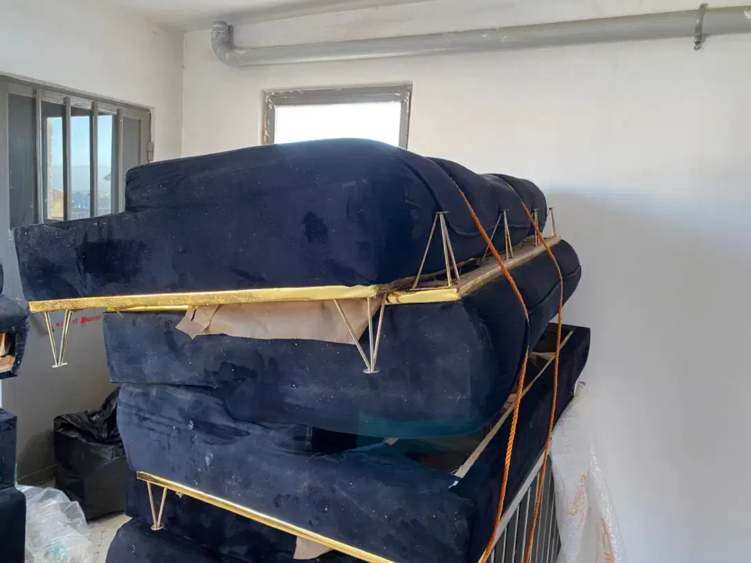 مبل چهار نفره در حد|مبلمان خانگی و میز عسلی|اردبیل, |دیوار