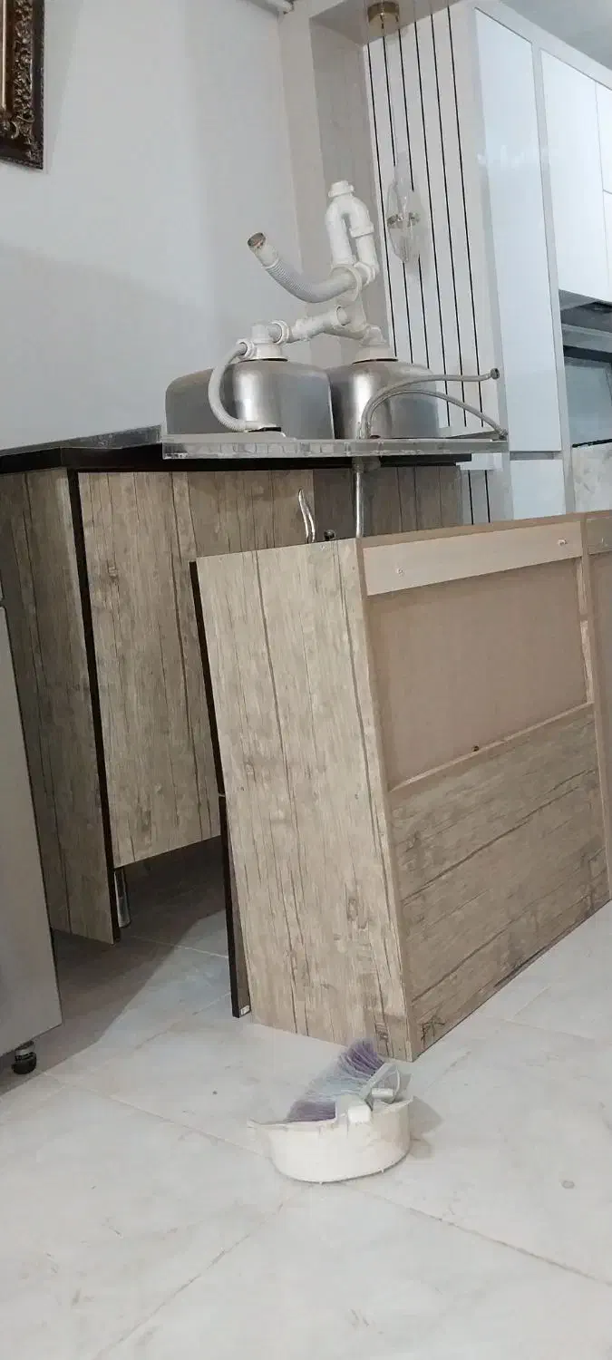 ابچکان|آب‌چکان و نظم‌دهنده ظروف|تبریز, |دیوار