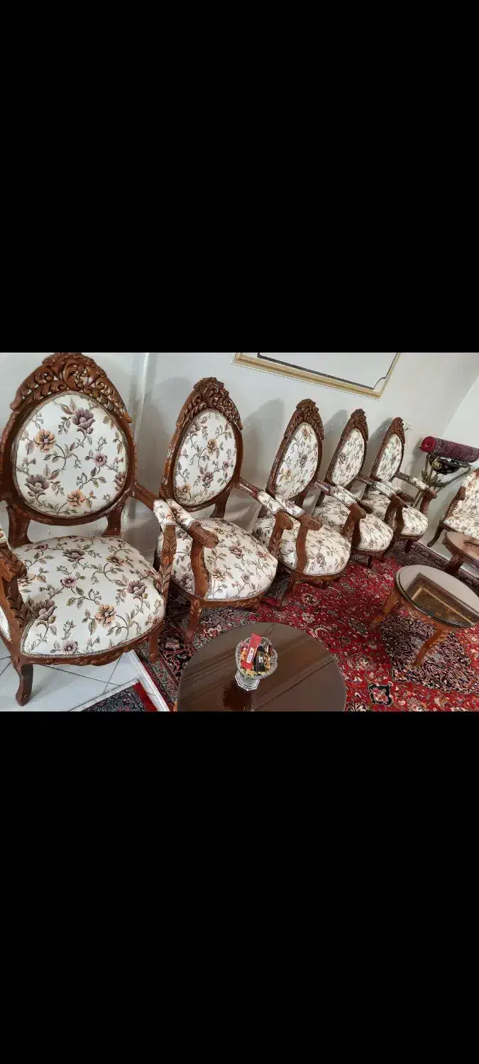 فروش مبل سلطنتی ۸نفره|مبلمان خانگی و میز عسلی|اراک, |دیوار