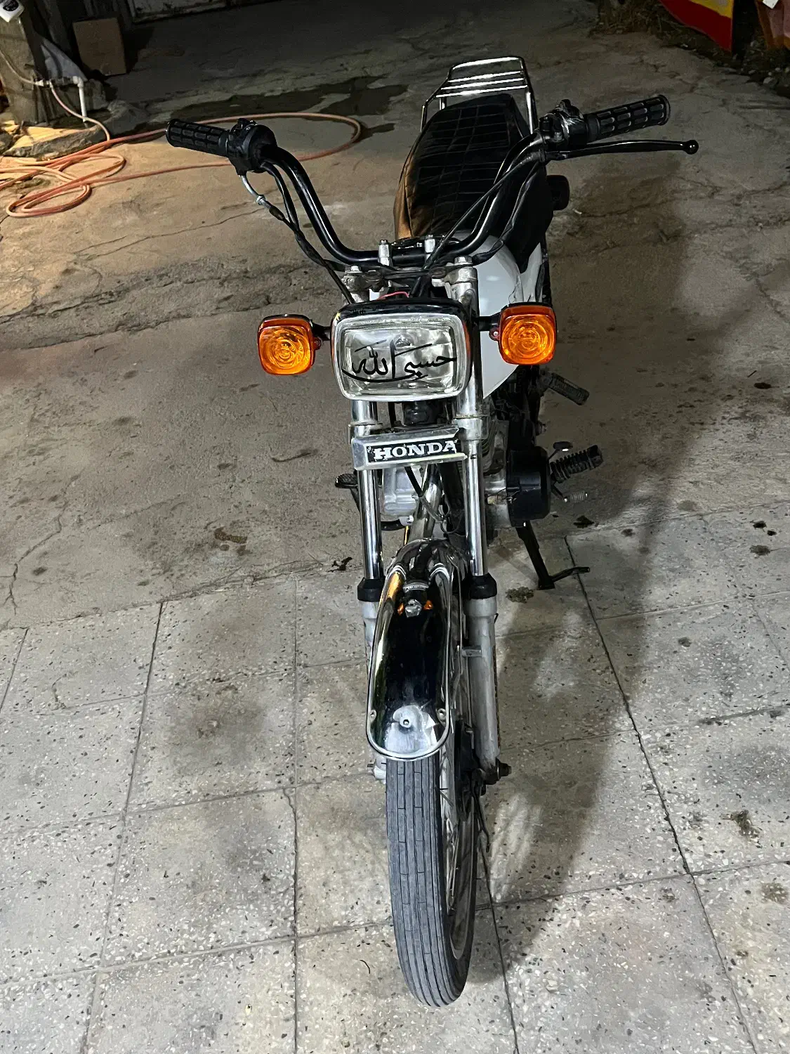 متور ۱۲۵پارکینگی تمیز تمیز انجین‌ تاره تعمیر|موتورسیکلت|لیکک, |دیوار