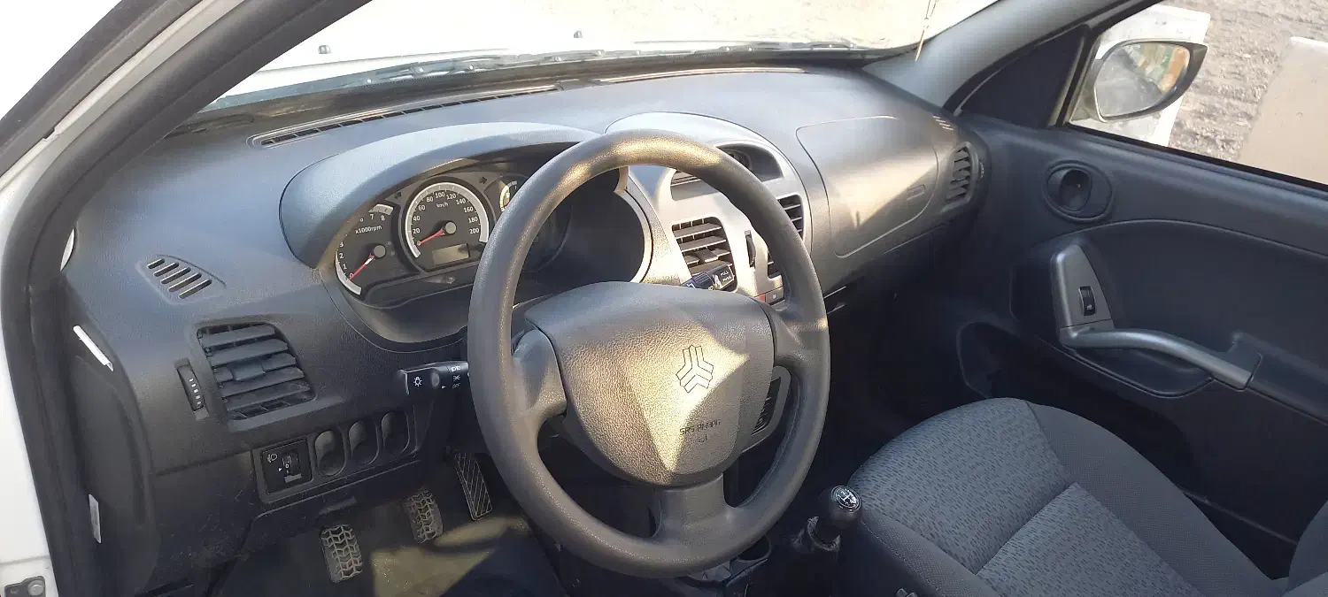 فروش یک دستگاه ساینا مدل ۹۸|خودرو سواری و وانت|اصفهان, بهارستان|دیوار