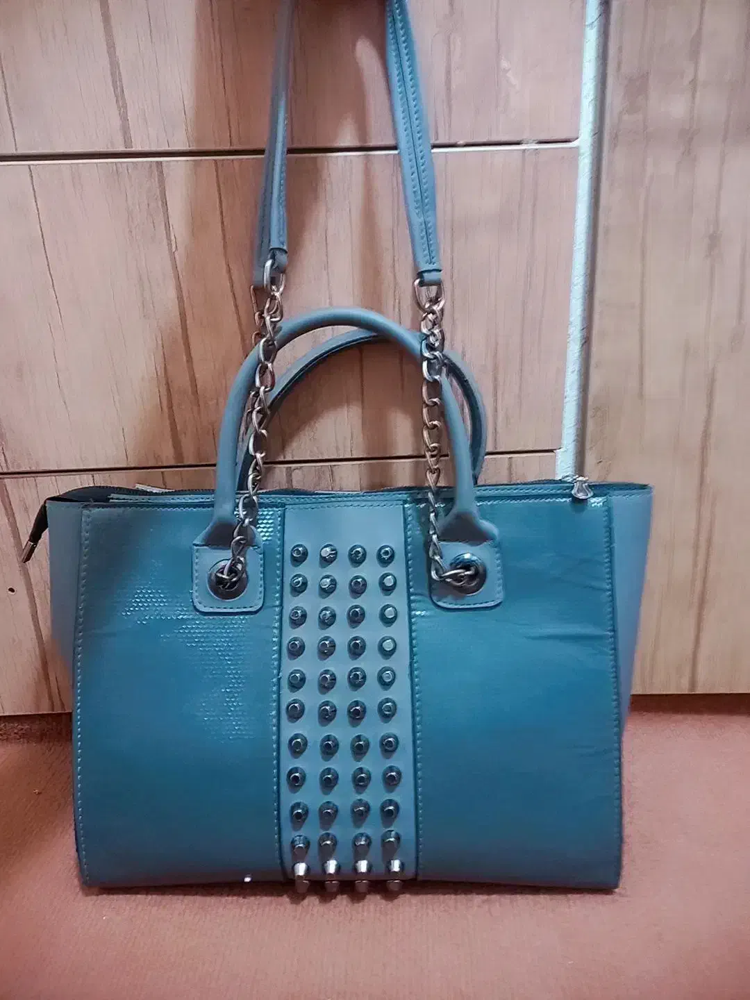 کیف بسیار تمیز و سالم ۲۵۰|کیف، کفش، کمربند|ارومیه, |دیوار